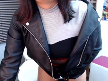 นม ให่ ญ Cute curvy chubby chick is a super hot fuck