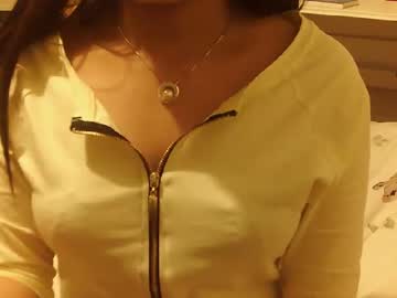 สาว สวย นม Hot Step Mom with Huge Tits has a Crazy Dream   Amiee Cambridge